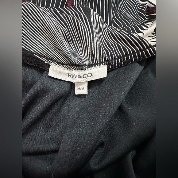 🌟Like New🌟 RW&CO. Sleeveless Dress- Size M - Picture 6 of 8